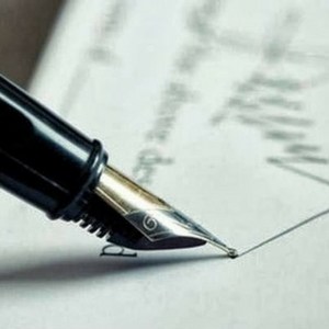 Contratti luce più convenienti? Si sottoscrivono online