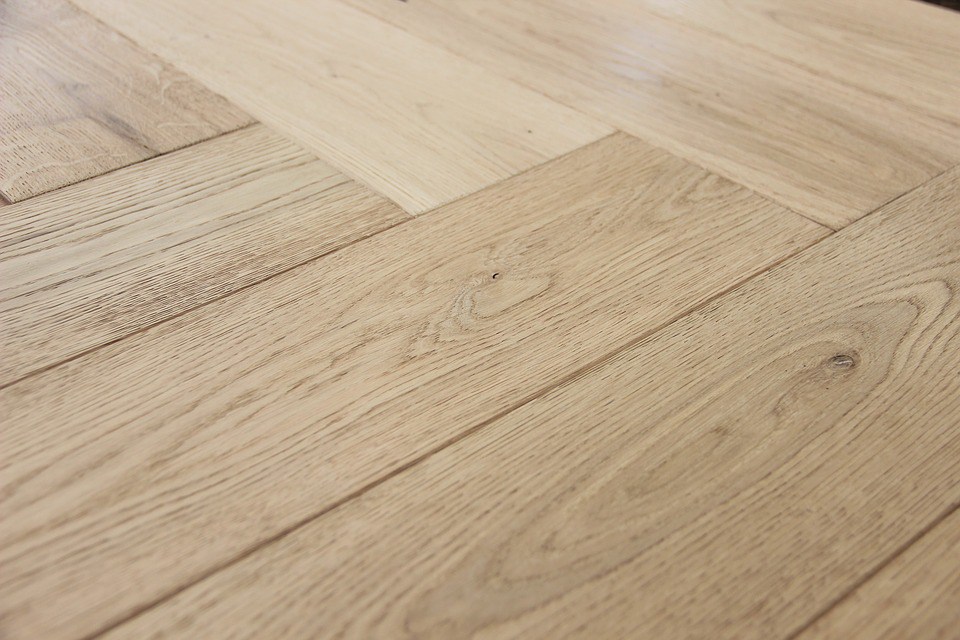 Costo posa parquet: prezzi e preventivi gratis online Costo parquet posato al metro