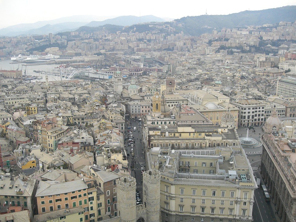 Copertura fibra ottica Genova, lavori di ampliamento e nuovi access point WiFi