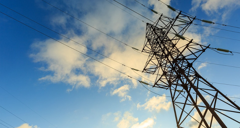 Mercato energia elettrica: +0,6% domanda, +118,8% da idroelettrica