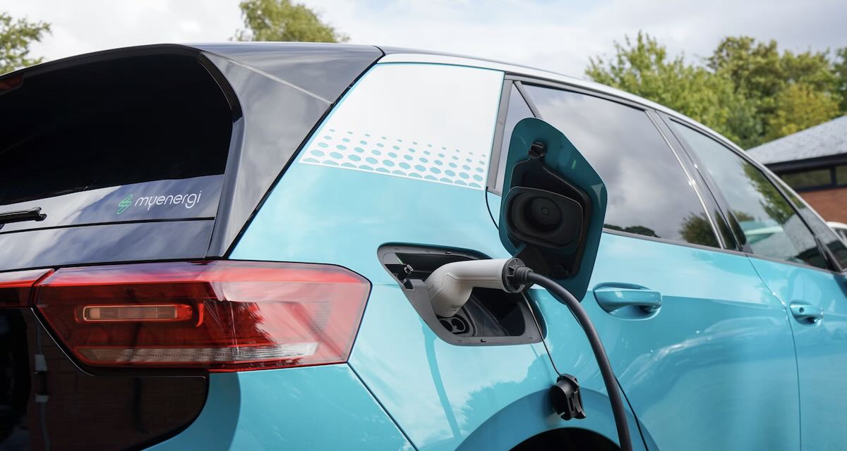 Perché comprare un’auto elettrica: i 5 vantaggi da tenere a mente