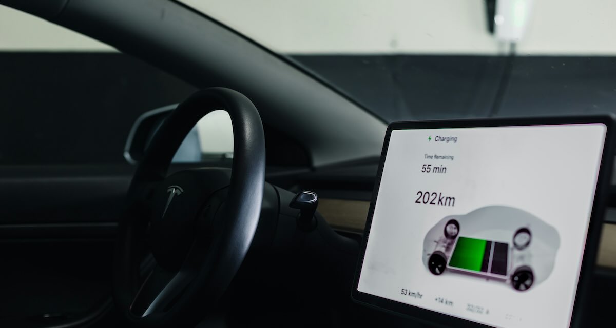 Batteria auto elettrica in inverno: 5 trucchi per farla durare di più