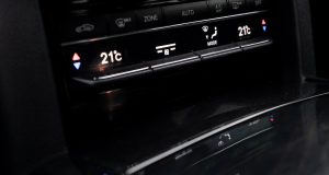 aria condizionata auto non raffredda 300x160