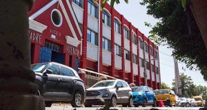 parcheggio davanti scuola 300x160